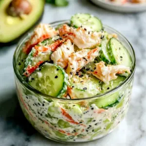 A fresh California Roll Cucumber Salad with creamy avocado, shredded crab, and a sushi-inspired California Roll Cucumber Salad Recipe vibe.